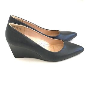 Dream Pairs Black Wedge Heels